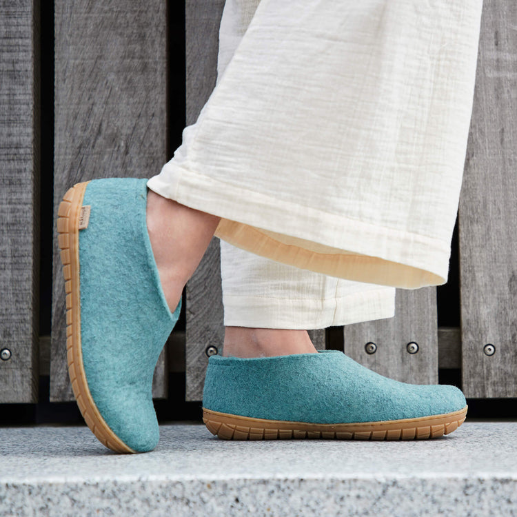 The honey rubber shoe north sea