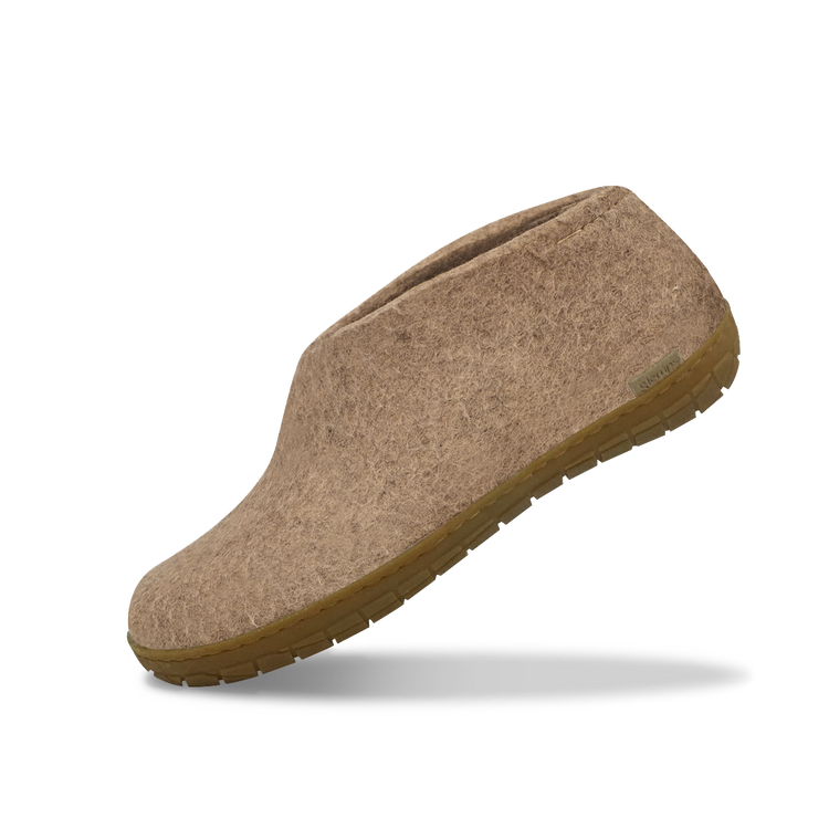 The honey rubber shoe sand