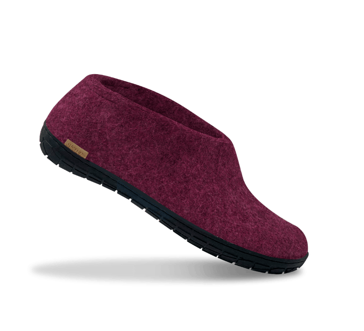 The black rubber shoe cranberry