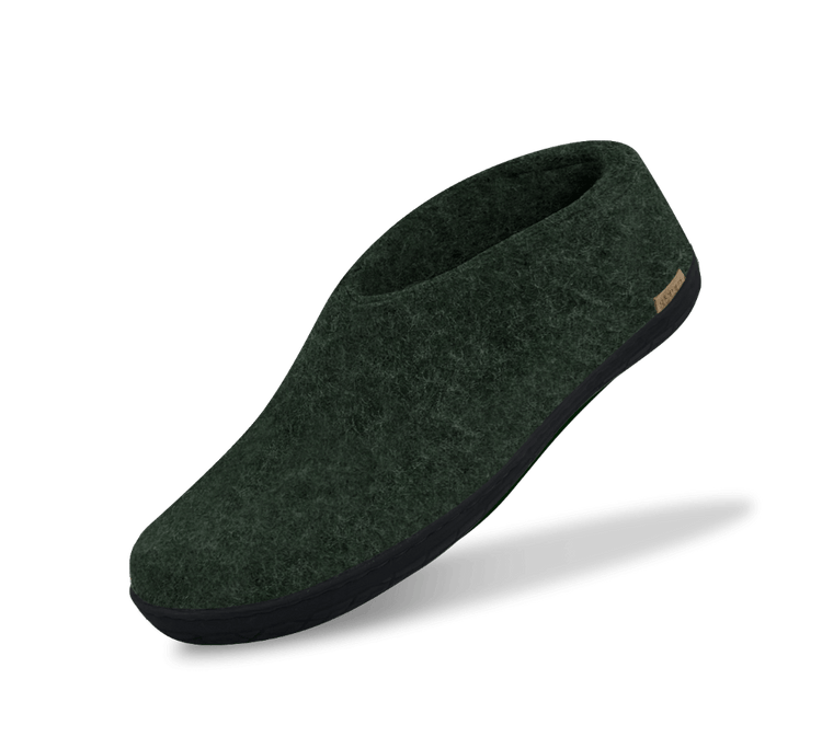 The black rubber shoe forest