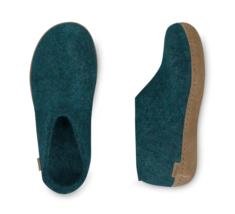 The leather shoe petrol