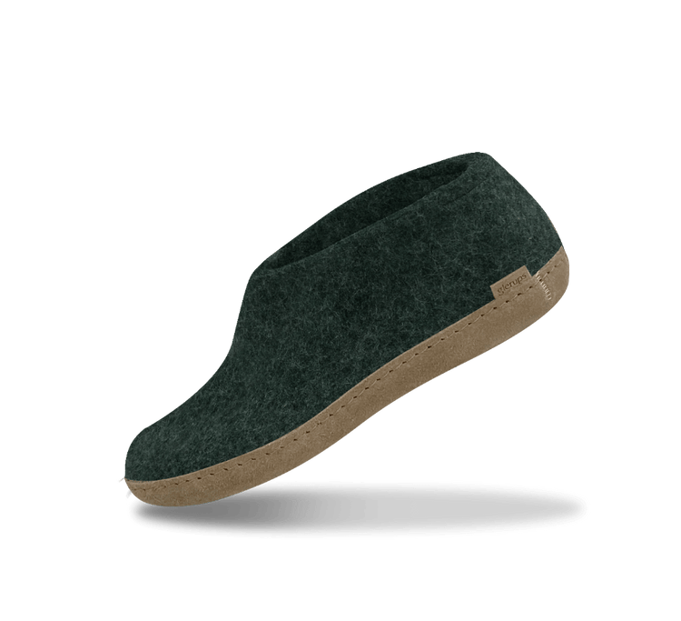 The leather shoe forest