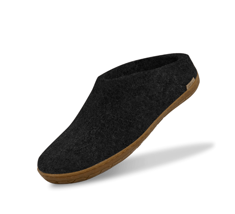 The honey rubber slip-on charcoal