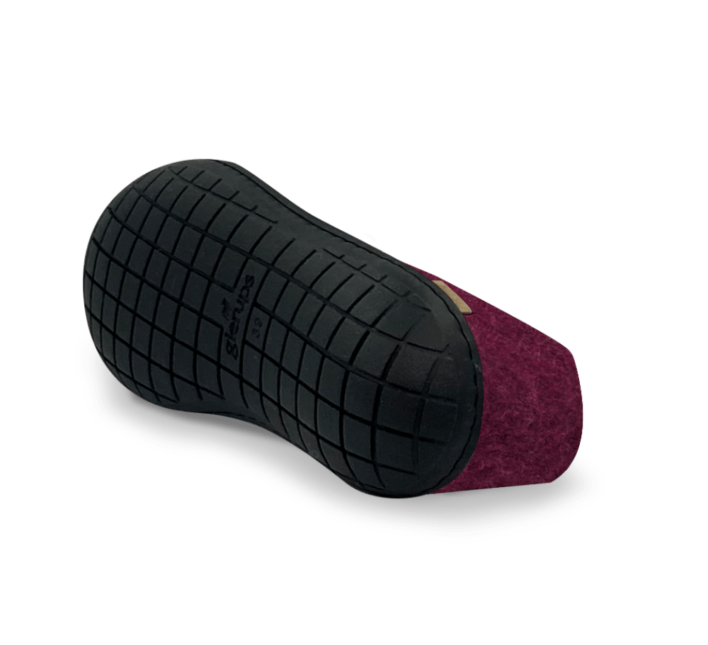 The black rubber shoe cranberry