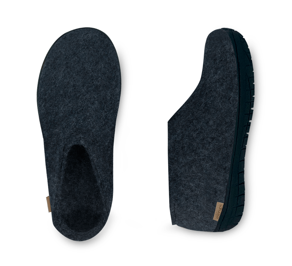 The black rubber shoe denim