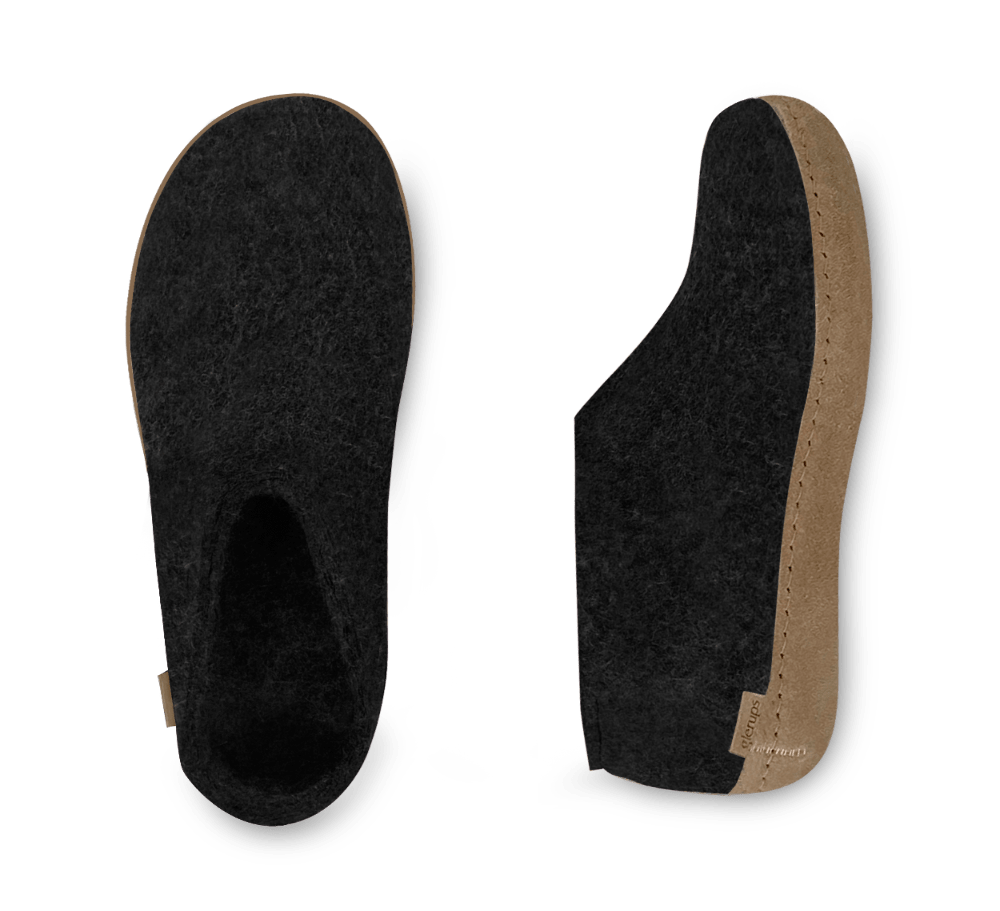 The leather shoe charcoal