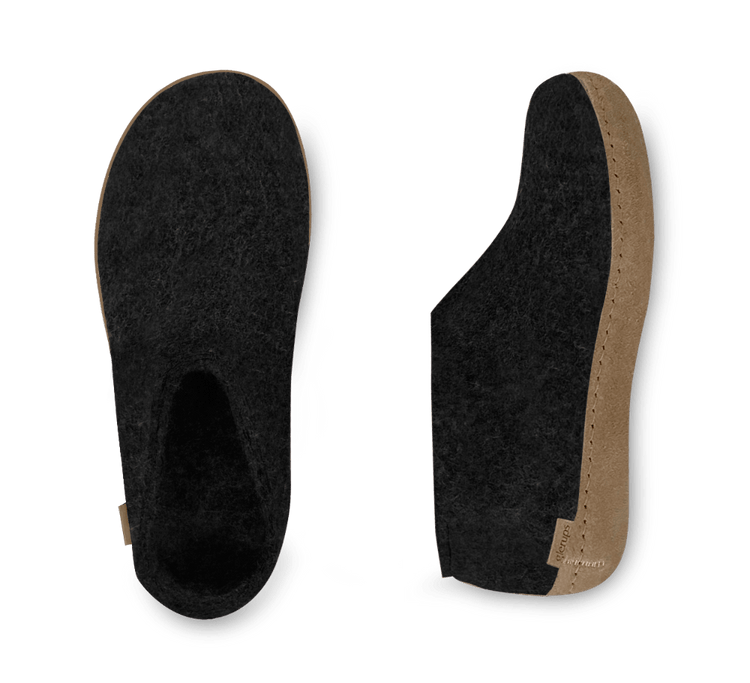 The leather shoe charcoal