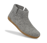 The leather boot grey